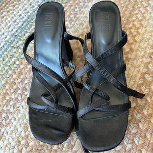 Poster Grl Dolls Kill strappy platform sandal size 11